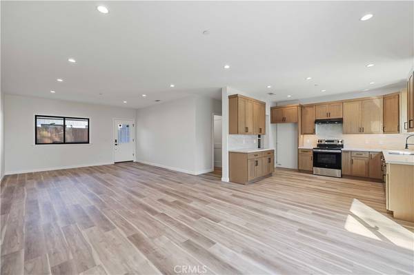 La Crescenta, CA 91214,4210 New York Ave