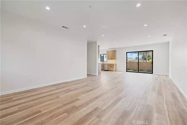 La Crescenta, CA 91214,4210 New York Ave