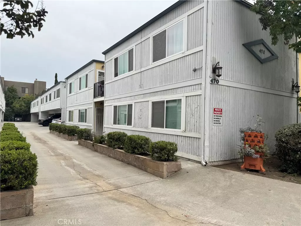 Pasadena, CA 91101,470 S Los Robles #17