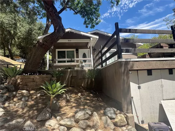 Sierra Madre, CA 91024,800 Skyland DR