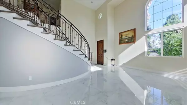 Van Nuys, CA 91406,6937 Kian CT