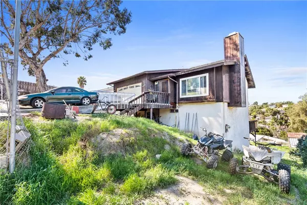 1220 Evelyn ST, San Diego, CA 92114