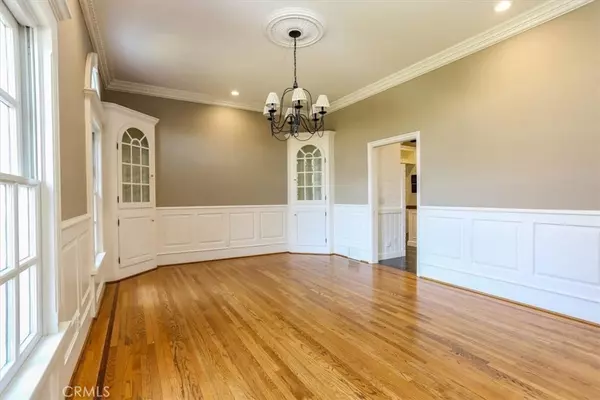 Santa Maria, CA 93455,5866 Oakhill DR