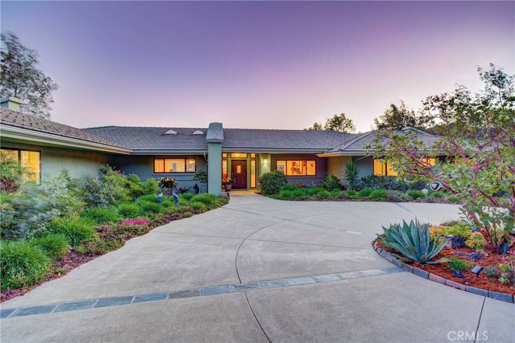 San Luis Obispo, CA 93405,675 Bassi DR