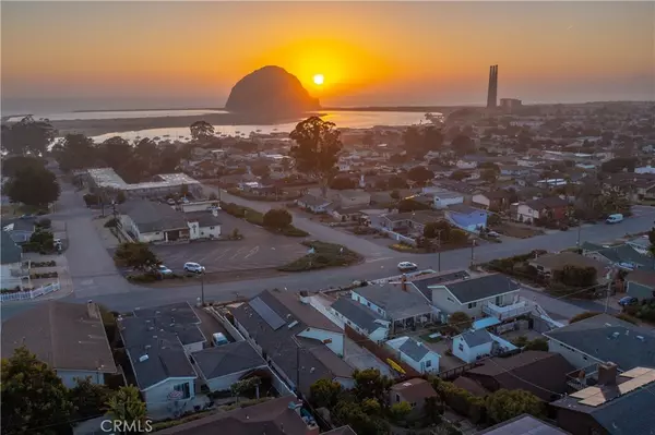 Morro Bay, CA 93442,484 Piney WAY