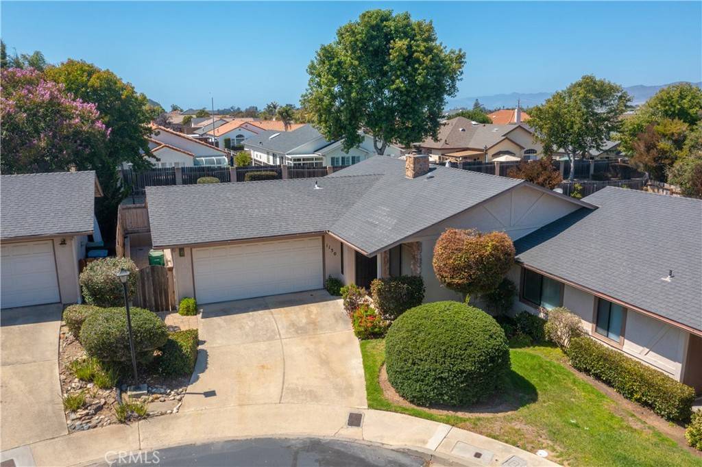 1130 Saint John CIR, Grover Beach, CA 93433