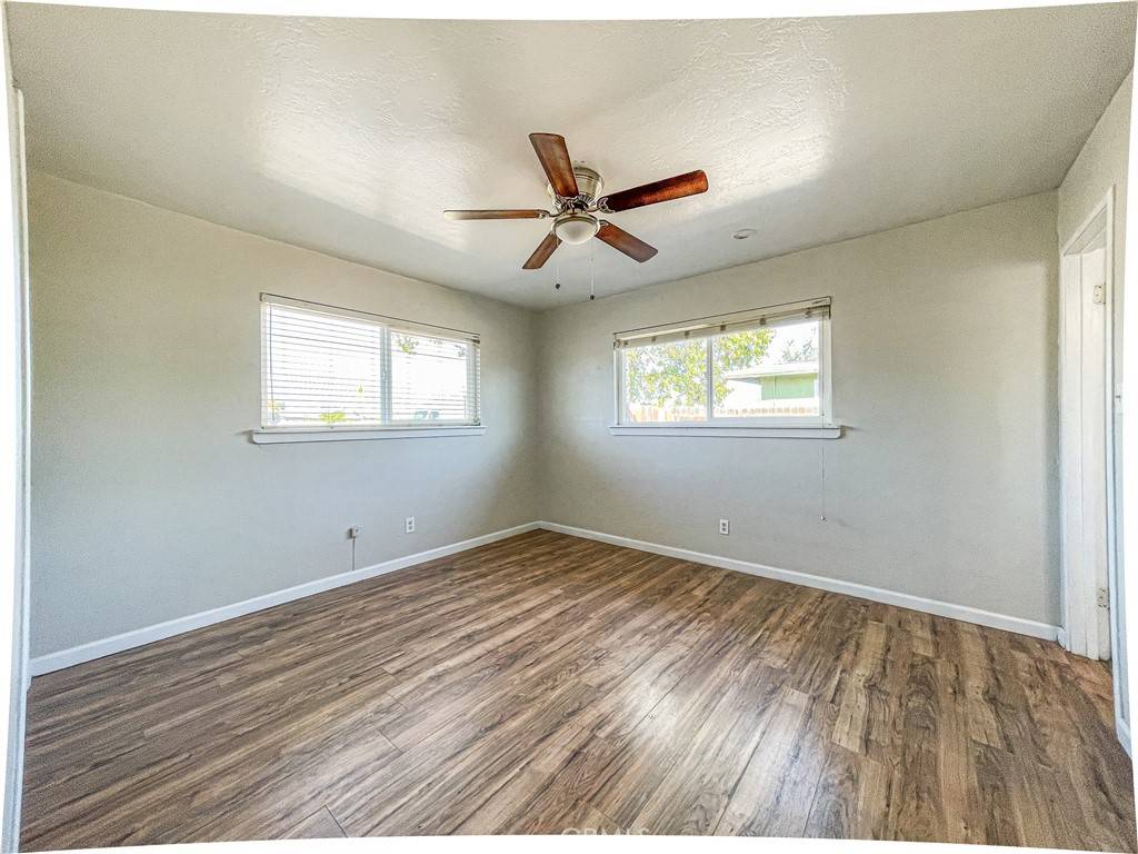Hanford, CA 93230,11511 Echo LN