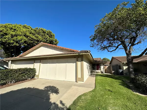 Lompoc, CA 93436,916 N M PL