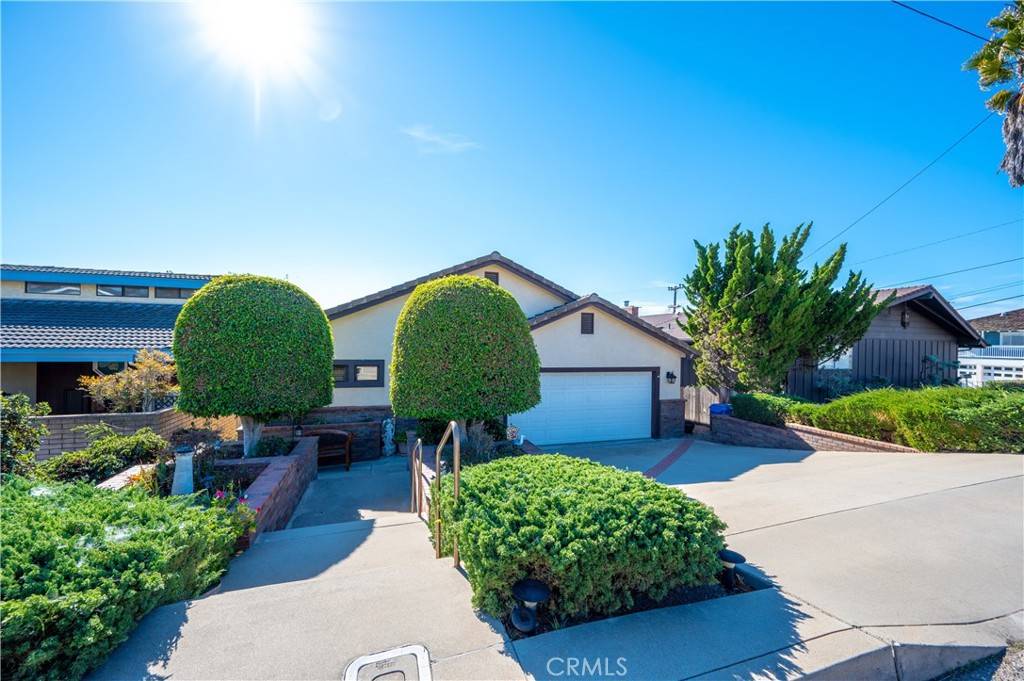 871 Fresno ST, Pismo Beach, CA 93449