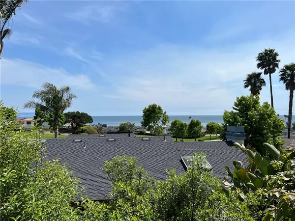 Pismo Beach, CA 93449,123 El Portal DR