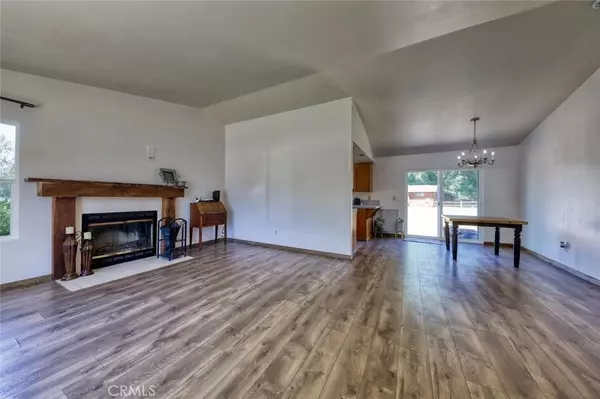 Tehachapi, CA 93561,29981 Pinedale DR