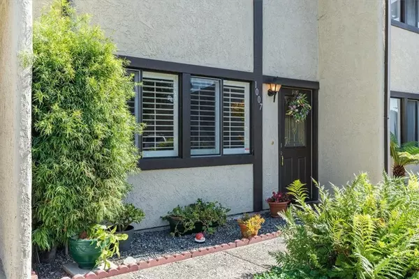 Arroyo Grande, CA 93420,1007 Meadow WAY