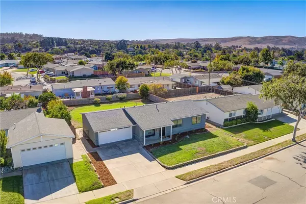 Santa Maria, CA 93455,206 Jullien DR