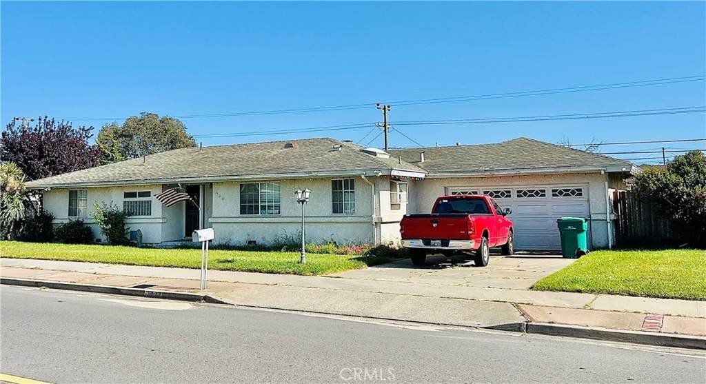 738 Patterson RD, Santa Maria, CA 93455