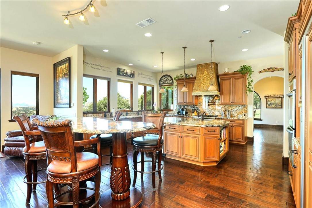 Arroyo Grande, CA 93420,775 Avenida Alcola