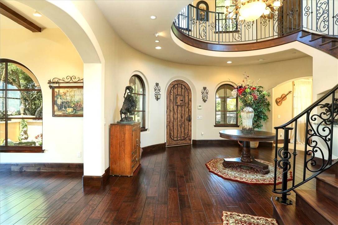 Arroyo Grande, CA 93420,775 Avenida Alcola