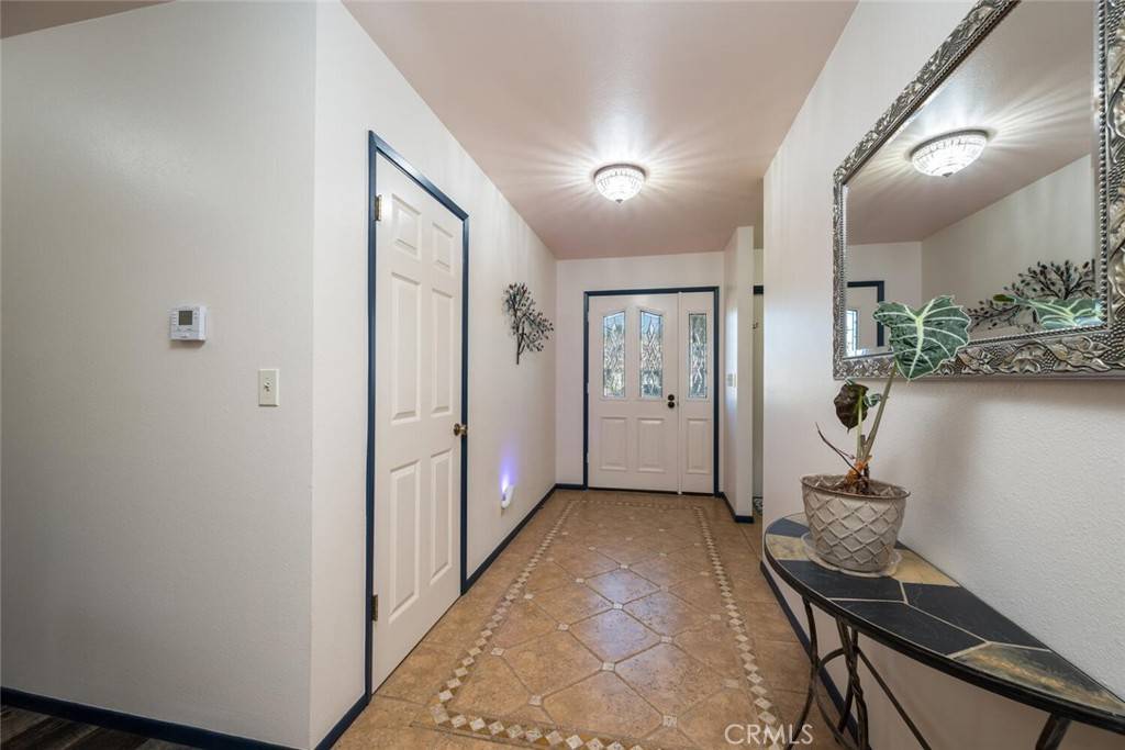 Santa Maria, CA 93454,511 Boscoe