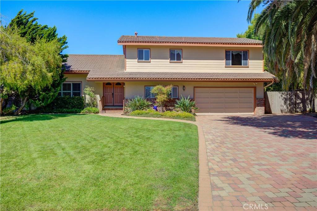 1059 Diamond DR, Santa Maria, CA 93455