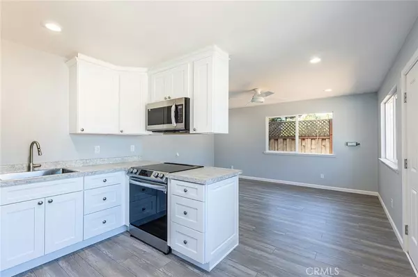 Sebastopol, CA 95472,3938 Gravenstein S