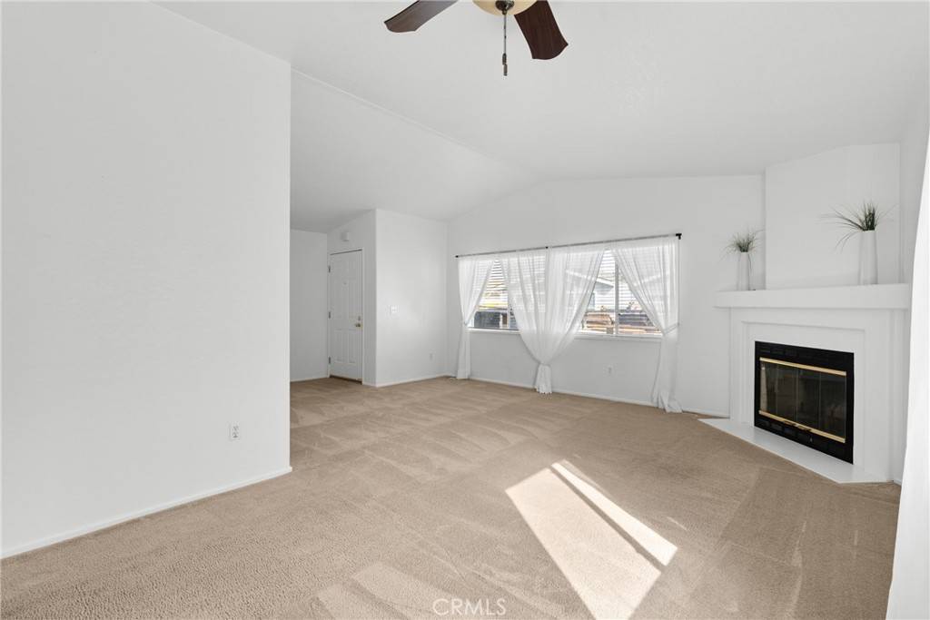 Santa Maria, CA 93458,906 Vista Del Sol