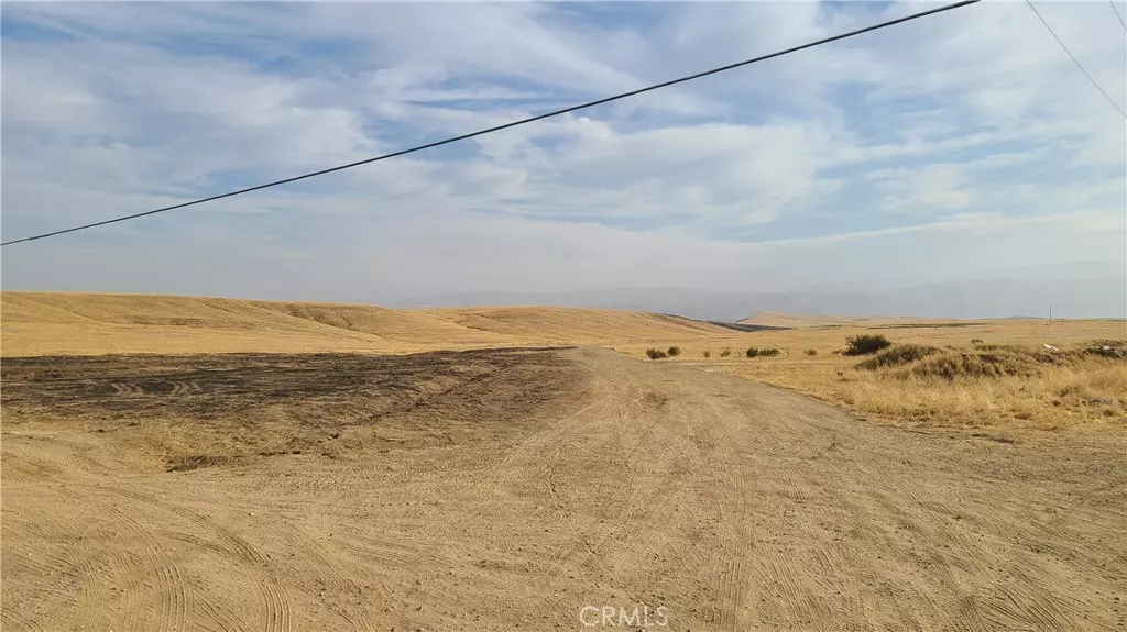 Bakersfield, CA 93306,0 APN 38604002