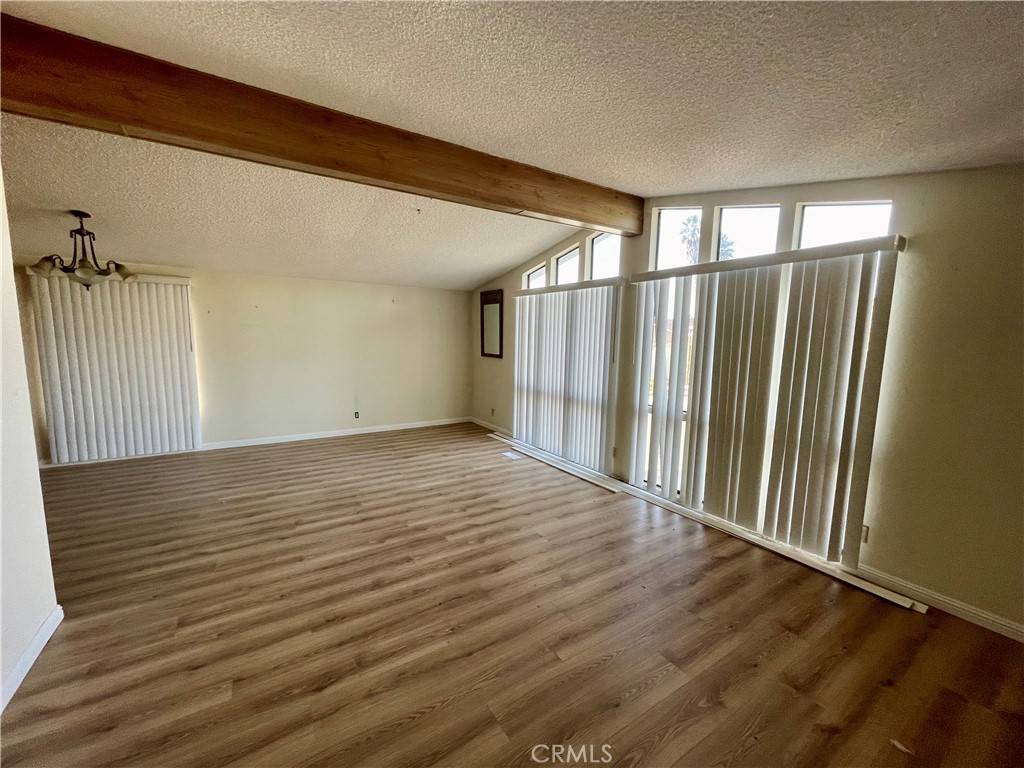 Santa Maria, CA 93455,1650 E Clark AVE #284