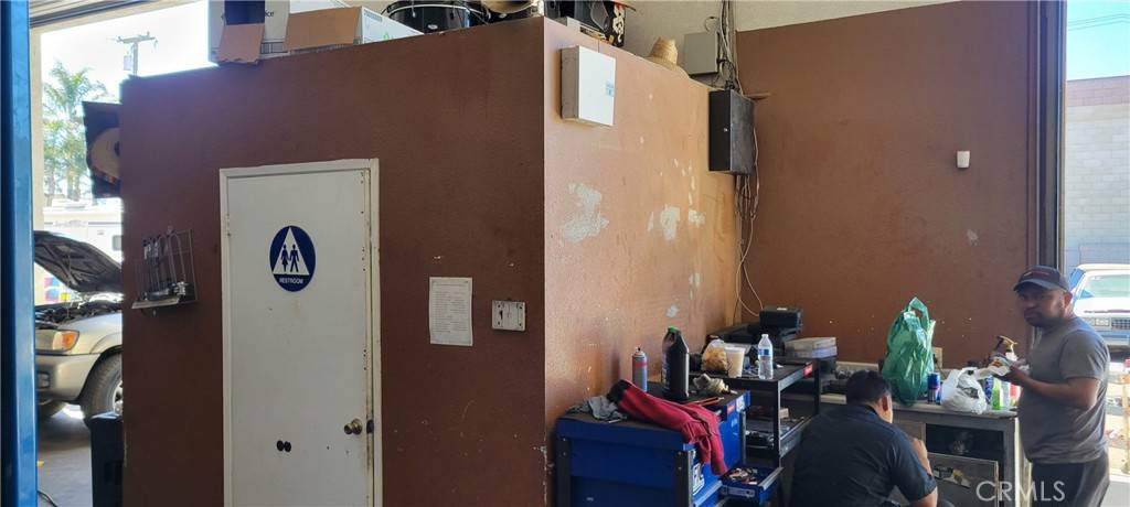 Santa Maria, CA 93458,1128 W Church ST
