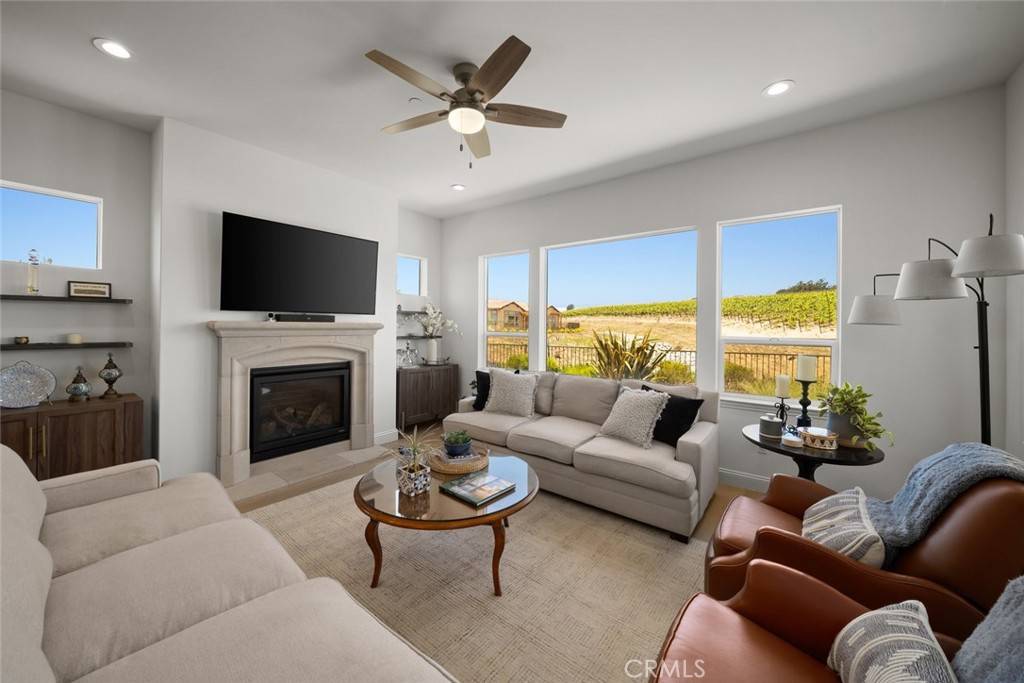 Nipomo, CA 93444,1330 Riley LN