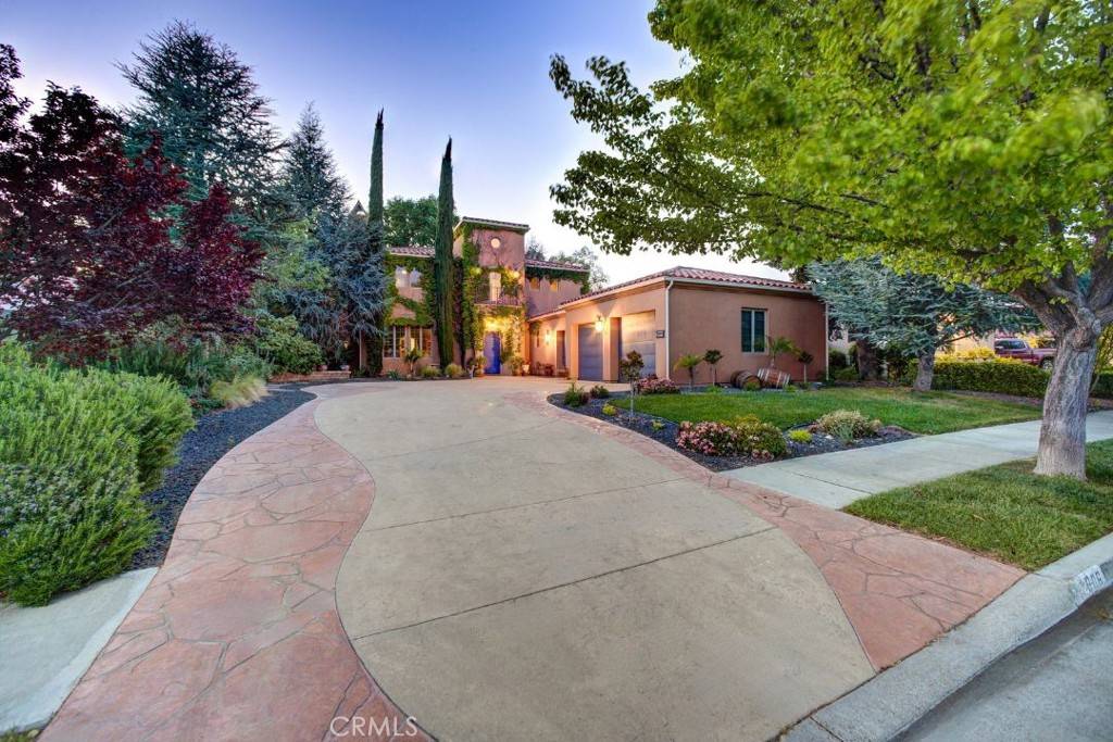 Paso Robles, CA 93446,806 Vista Cerro Drive