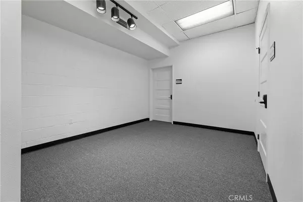 Visalia, CA 93277,2008 W Dorothea AVE