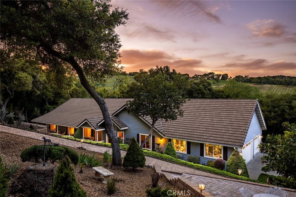 Atascadero, CA 93422,9200 Santa Cruz RD