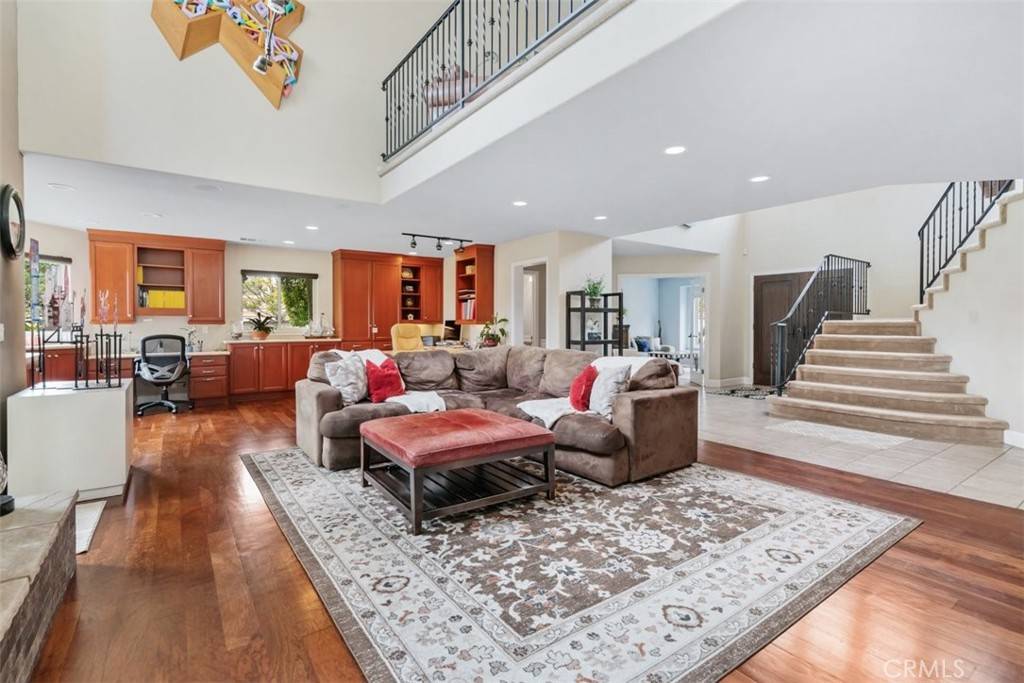Santa Maria, CA 93455,810 Fairway Vista DR