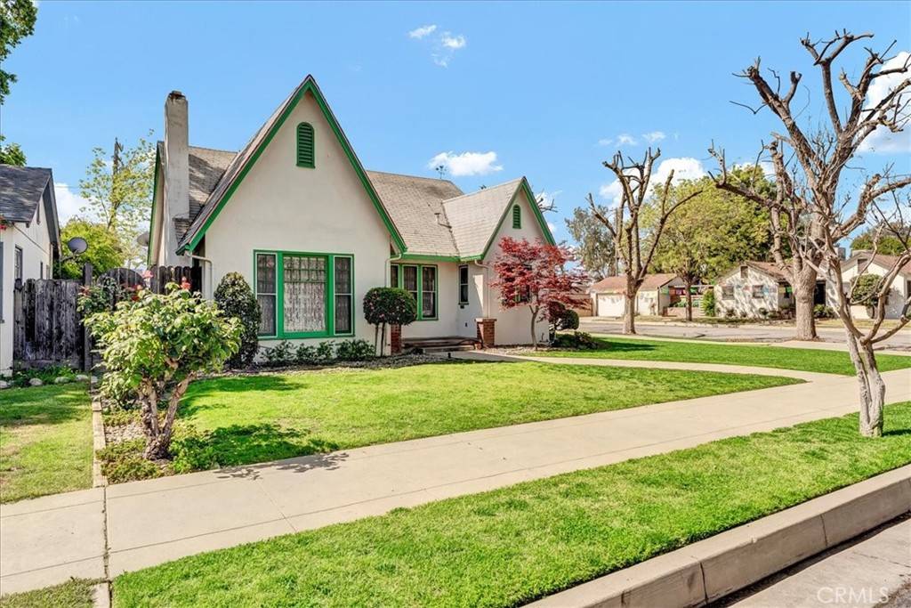 615 W Myrtle AVE, Visalia, CA 93277