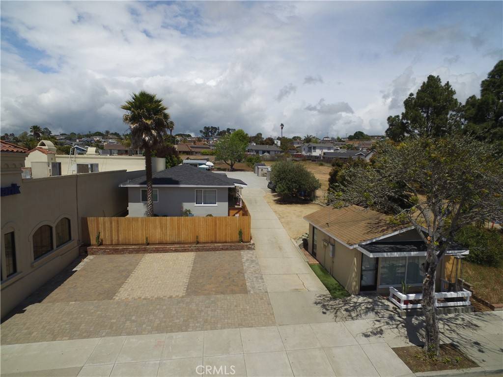 Arroyo Grande, CA 93420,1218 1220 E Grand AVE