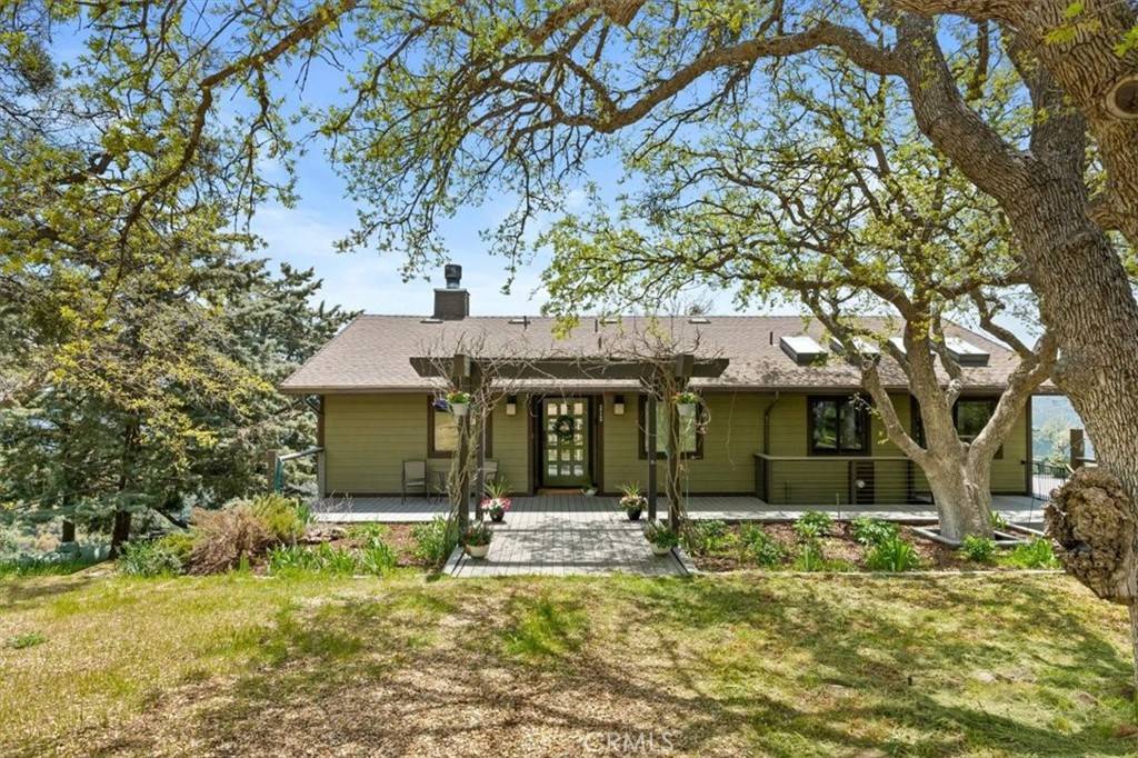 Tehachapi, CA 93561,30140 Tuttle CT