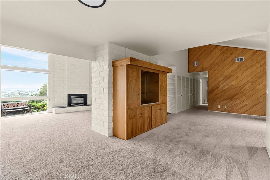 Lompoc, CA 93436,2 Cambridge DR