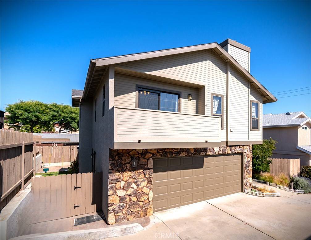 1697 Newport AVE, Grover Beach, CA 93433