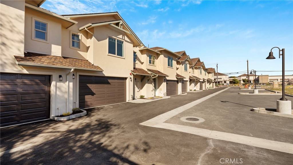 Arroyo Grande, CA 93420,362 S Halcyon RD