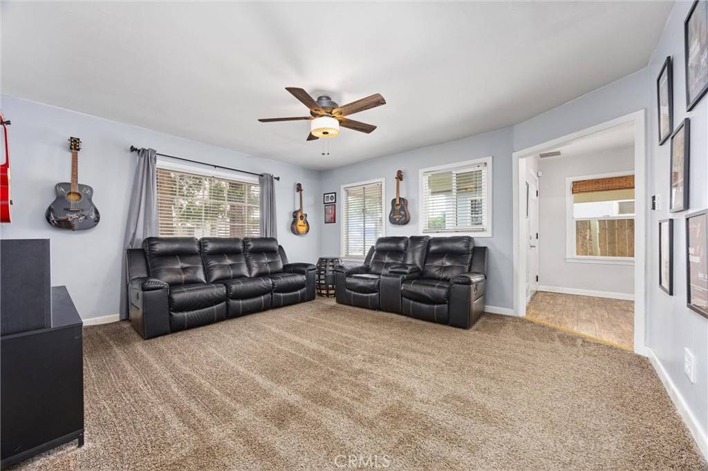 Bakersfield, CA 93308,2112 Carrere ST