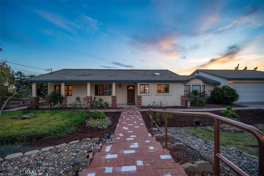 1561 Cielo LN, Nipomo, CA 93444