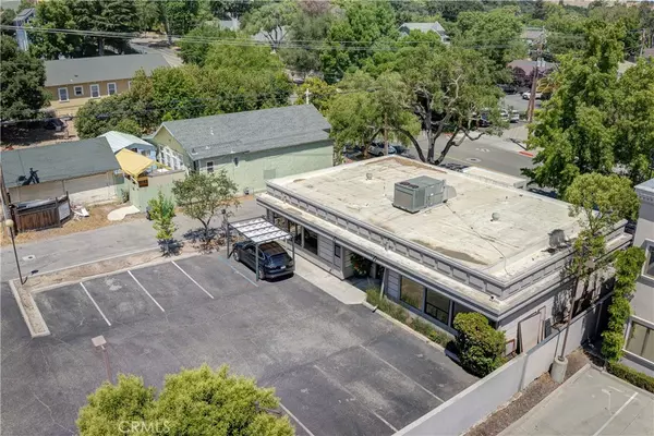 Paso Robles, CA 93446,530 10th ST