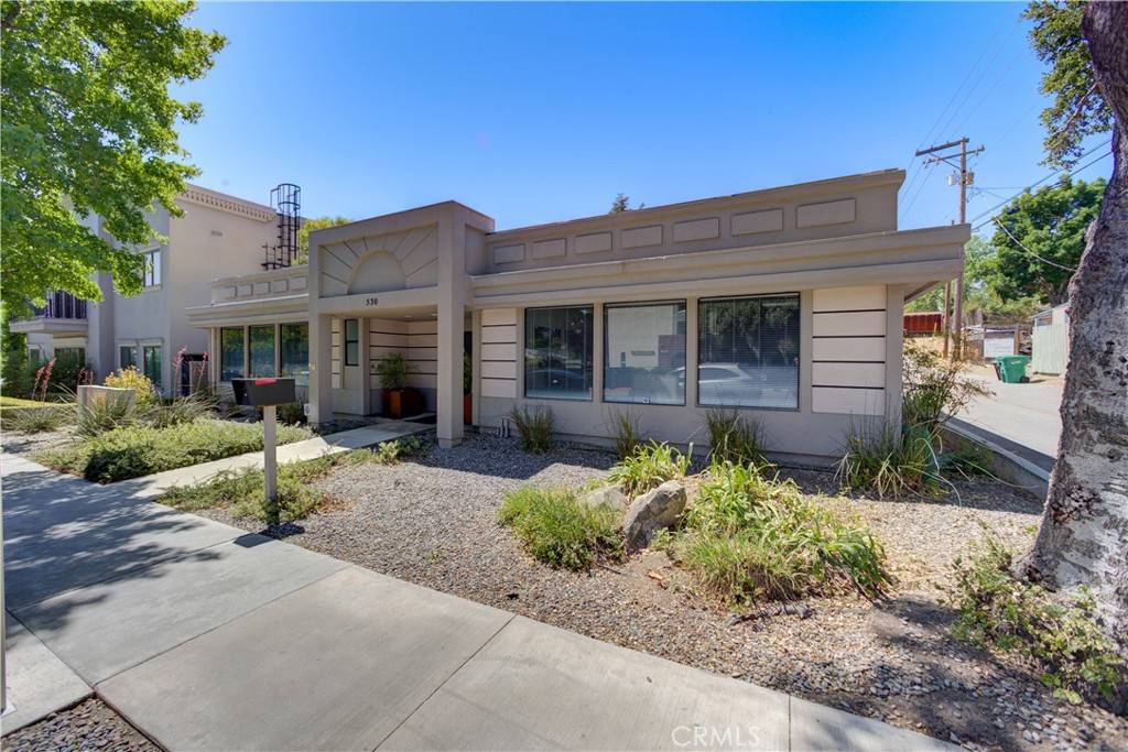 Paso Robles, CA 93446,530 10th ST