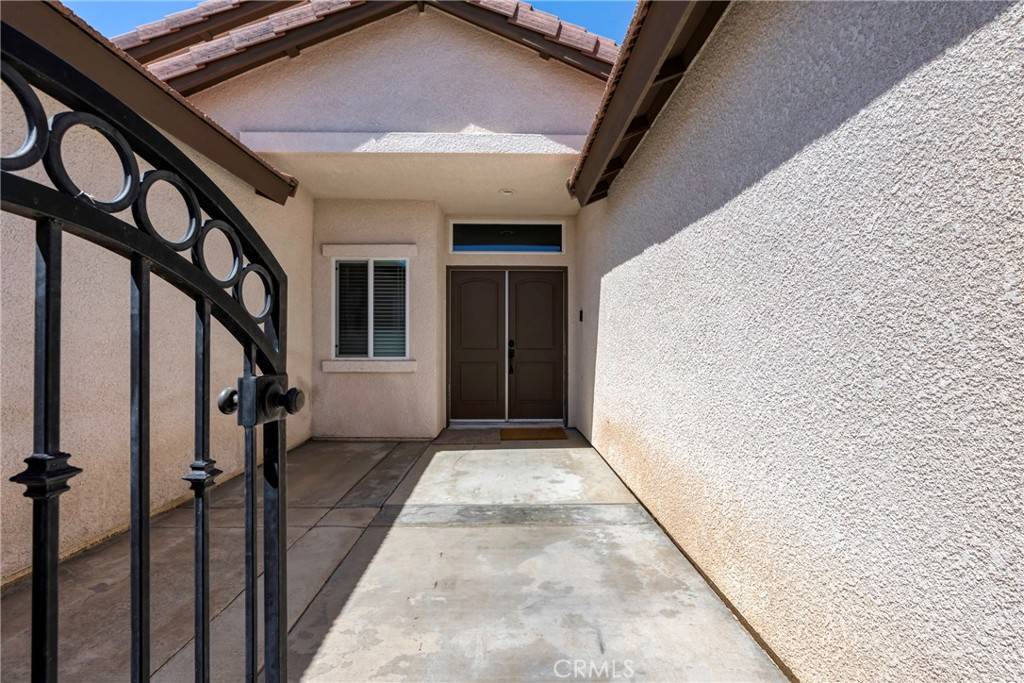 Bakersfield, CA 93314,15020 Cotton Blossom AVE