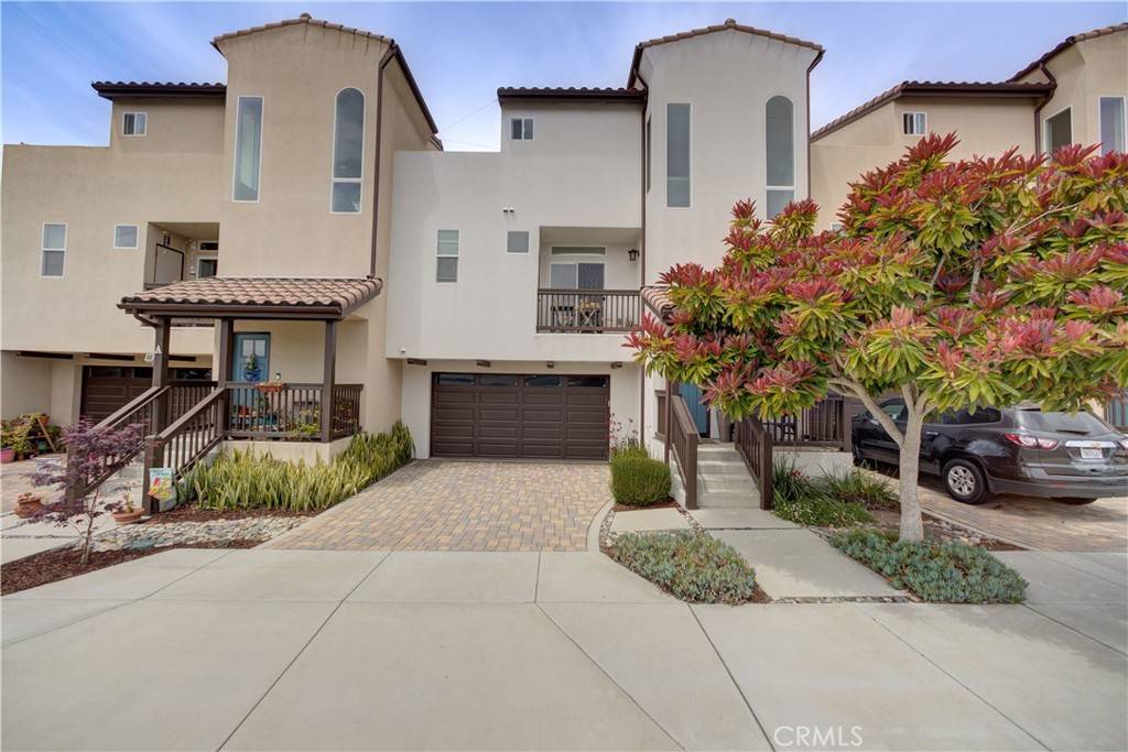 594 Rockaway AVE #B, Grover Beach, CA 93433