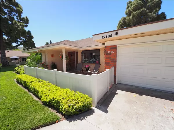 Camarillo, CA 93012,15306 Village 15