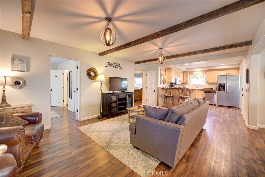 Paso Robles, CA 93446,834 19th ST