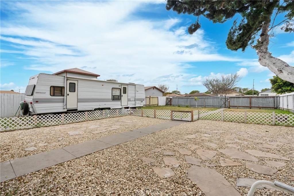 Lompoc, CA 93436,211 S K ST