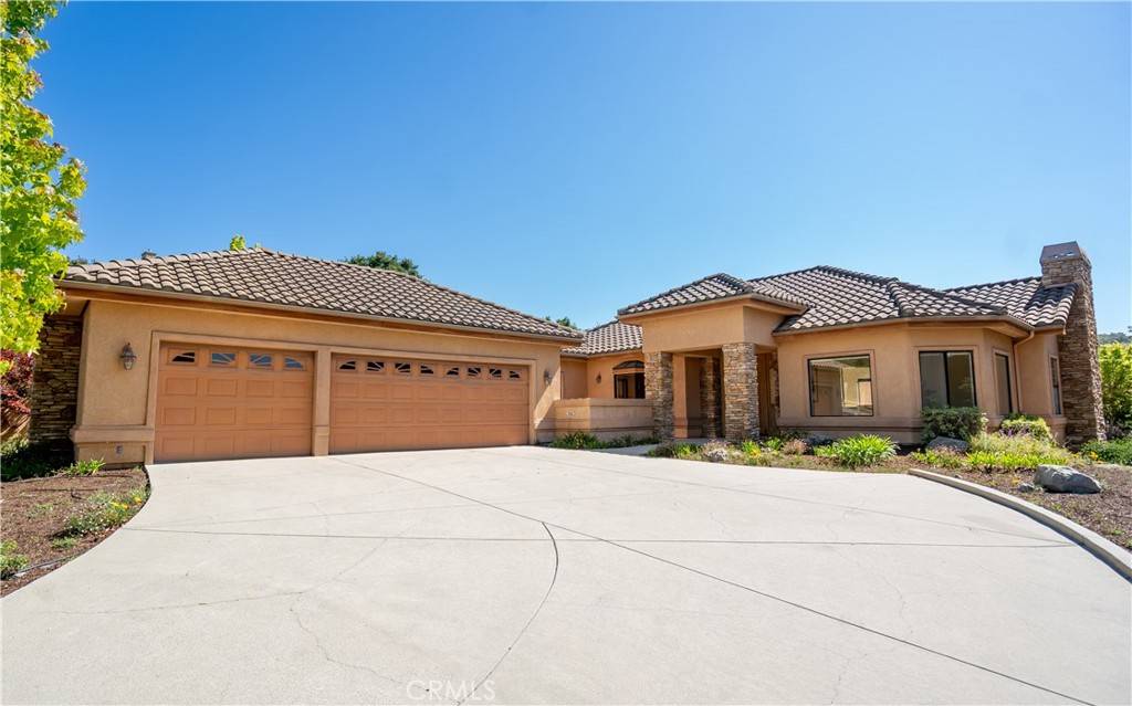 570 Jenny PL, Arroyo Grande, CA 93420