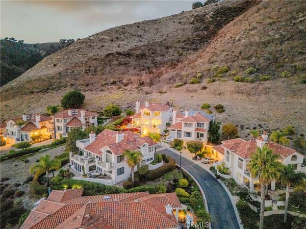 Pismo Beach, CA 93449,106 Calle Corea