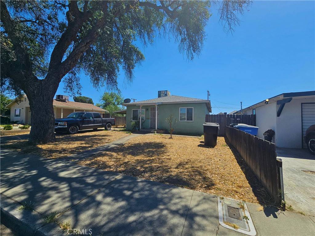 415 E Florinda ST, Hanford, CA 93230